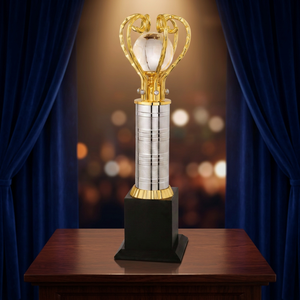Trophée portable en métal moulé sous pression, modèle 689, gravé au laser, récompense sportive, finition plaquée, base noire, trophée diamant, finition premium - Product Image 1