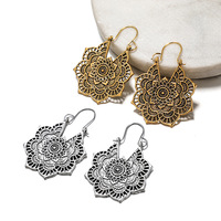 Pendientes de Aleación con Diseño Floral Calado, Estilo Étnico Retro, con Piedra Natural, para Mujer, Exportación Europea y Americana