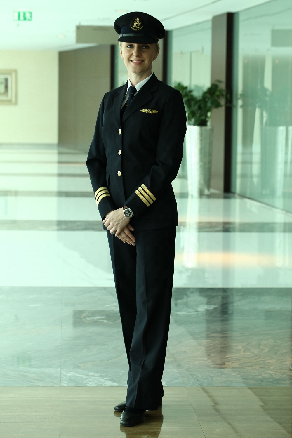 サウジアラビア航空 パイロット用 カスタム制服セット（ネイビー