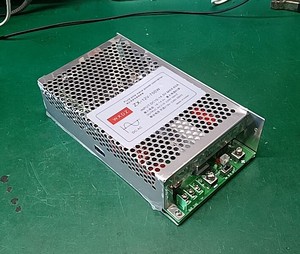 Convertidor de energía de onda sinusoidal pura de 750W, 12V a 220V, 50Hz, M166 - Product Image 3