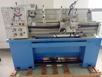 Tour à métaux russe pas cher 1000 mm Tour à métaux manuel horizontal Machine Sp2112-II Tour universel Torno Machine De Bancada