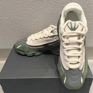 Chaussures décontractées à lacets de haute qualité 2026 Nouvelles baskets de luxe en cuir véritable antidérapantes et flexibles pour hommes et femmes - Product Image 3