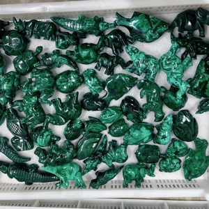 Vente en gros d'animaux en <span class=keywords><strong>malachite</strong></span> naturelle <span class=keywords><strong>de</strong></span> haute qualité, éléphant, tortue, ours, artisanat en cristal <span class=keywords><strong>de</strong></span> quartz pour <span class=keywords><strong>la</strong></span> décoration - Product Image 4