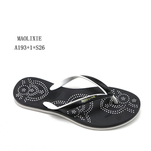Pantoufles fantaisiste en plastique pour femmes,, babouches de bonne qualité, sandales bon marché, vente en gros - Product Image 5