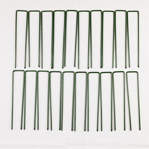 Installation de <span class=keywords><strong>gazon</strong></span> artificiel avec des clous en U en fer pour l'installation de <span class=keywords><strong>gazon</strong></span> <span class=keywords><strong>synthétique</strong></span> - Product Image 1