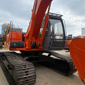 Excavatrice d'occasion HITACHI EX210 pour travaux de terrassement à vendre - Product Image 1