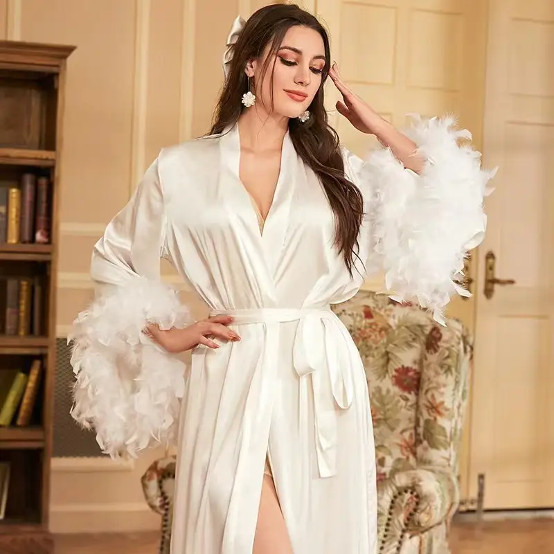 2024 Luxury and elegant wedding dress bride long robe with feather sleeves white long sweep train bridal robes for wedding