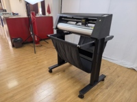 Plotter de Marcado de Medios en Rollo de Gran Formato de Alta Precisión de 1400 mm con Servomotor, Posicionamiento Visual CCD y Plataforma de Corte de Vinilo de Largo Alcance