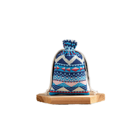Sacs cadeaux en jute imprimés sur mesure avec cordon de serrage, pochettes réutilisables en toile de jute pour les faveurs de mariage, les bijoux et l'emballage de détail pour la vente en gros