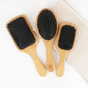 Cepillo Definidor de Rizos, Masajeador de Cuero Cabelludo, Set de Peines de Lujo para el Cabello, Cepillo Profesional de Cerdas de Jabalí, Peine de Madera, Peine de Bambú - Product Image 1
