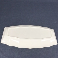 Assiette Créative Nordique en Mélamine de Qualité Alimentaire Écologique, Forme Irrégulière Allongée, avec Décalque Logo Restaurant, en Céramique et Plastique