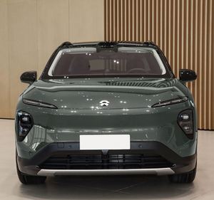 Para NIO ES7: SUV eléctrico de lujo con tecnología avanzada de conducción autónoma - Product Image 2
