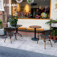 Fauteuil d'extérieur en rotin style bistrot français, chaise de salle à manger en osier imperméable pour terrasse de café commercial et restaurant