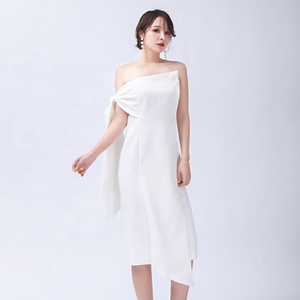 Style Chic Dames Élégantes Mode Blanc Tube Haut Epaule Dénudée Mince Banquet Robe Moulante - Product Image 3