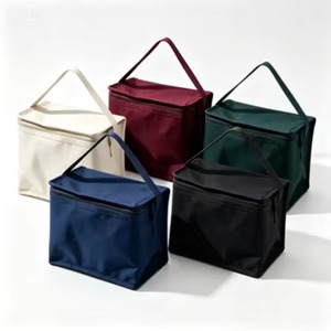 Custom Large Capacity Foldable Waterproof Insulated Outdoor Picnic Cooler Bag Fashion Letter <b>Thermal</b> Insulation Oxford Material - Product Image 5
