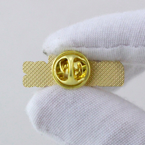 Spilla in Metallo con Nome Personalizzato, Distintivo con Iniziali Incise - Product Image 3