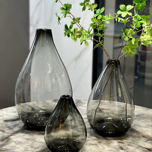 <span class=keywords><strong>Vase</strong></span> à fleurs en forme de larme RYLAVA, 100% <span class=keywords><strong>verre</strong></span> <span class=keywords><strong>soufflé</strong></span> à la main, design contemporain, centre de table, couleur personnalisable - Product Image 1