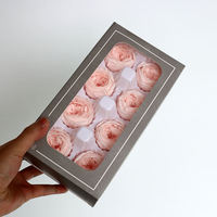 Boîte carrée de roses naturelles préservées éternelles - Longue durée de vie (3-5 ans) pour la Fête des Mères, le Nouvel An et le Nouvel An Chinois