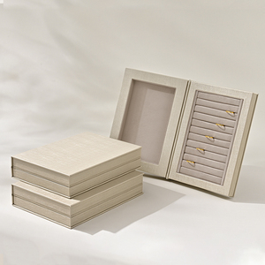 Caja de Joyería Magnética con Logotipo Personalizado FANXI, Caja de Regalo de Cuero y Terciopelo para Joyas Pequeñas, Pendientes, Pulseras, Collares y Anillos - Product Image 3