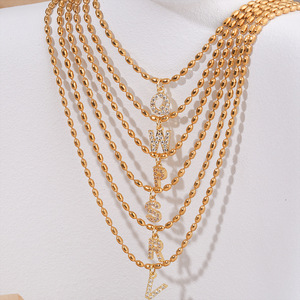 Mode nouveauté charme belle Dames Minimaliste Bijoux En Acier Inoxydable Plaqué Or 18 <span class=keywords><strong>k</strong></span> Lettre Forme Pendentif Collier - Product Image 4