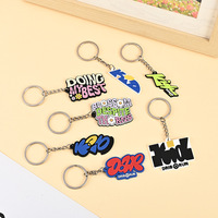 Porte-clés personnalisé en silicone, figurine d'anime, marteau, caoutchouc souple, lettres colorées, pendentif tridimensionnel, petit cadeau, décoration de voiture