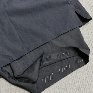 Pantalones Cortos Deportivos Personalizados OEM de Secado Rápido, Pantalones Cortos Deportivos para Hombre de Alta Calidad con Logotipo Reflectante, Diseño Conforme, Pantalones Cortos Deportivos para Hombre - Product Image 3