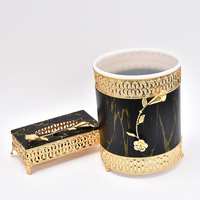 Boîte à mouchoirs et poubelle de luxe en métal de style Moyen-Orient Arabie Saoudite pour hôtel domestique 2 pièces avec design en marbre