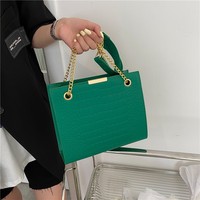 Nouveau Sac à Bandoulière Tendance Décontracté avec Chaîne Couleur Unie pour Femme Sac Messager Sac à Main Bandoulière R2265 Personnalisé