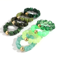 Nouveau Bracelet Perlé Fait Main Tendance 45 Couleurs Perles Géométriques Carrées Colorées Bracelet Élastique Rond en Acrylique Plaqué Or