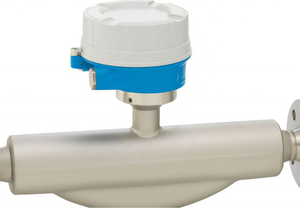 Débitmètre Coriolis Endress+Hauser Proline Promass F 500 8F5B50-BDEBAEAAFBAB2DTUABSAA2+AKJCLA, version à distance avec jusqu'à 4 entrées/sorties - Product Image 2