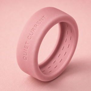 Coque de protection en silicone personnalisée avec logo OEM pour Oura Ring 5/4, Galaxy Ring, RingConn, Ultrahuman, Rose Poudré, gaufrée, marque privée - Product Image 3