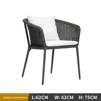 Table à manger ronde portable en bois avec pieds en métal fritté 2 places écologiques et durables pour hôtels de plage à la maison