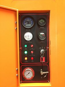 Compresor de Aire Diésel Portátil de 800cfm y 20 Bar con Inyección de Aceite para Compañías Mineras en Ghana - Product Image 5