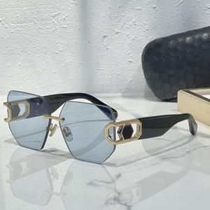 Gafas de Sol Retro Sin Marco con Líneas Metálicas, Estilo Europeo Americano para Hombre, Protección Solar para Conducir SPP133 - Product Image 3