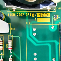 Carte de circuit de commande Fanuc série A16B-2202 A16B-2202-0540 0541 0753 Module PCB d'entraînement d'axe Pièces de robot pour système de machine-outil CNC