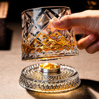 Verre à whisky rotatif lumineux, modèle best-seller, verre à vin de luxe gaufré, tendance des célébrités d'Internet