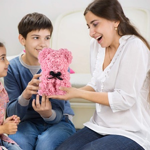 Cadeaux de la Saint-Valentin LUYI, décoration en forme d'ours en roses artificielles avec boîte lumineuse, ours en peluche pour femme, petite amie, cadeau d'anniversaire, fleur - Product Image 2