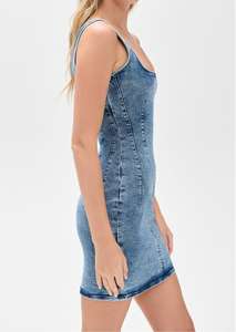 Abito corto personalizzato in Denim <span class=keywords><strong>di</strong></span> alta qualità da <span class=keywords><strong>donna</strong></span> aderente alla moda abbigliamento elegante Casual <span class=keywords><strong>Jeans</strong></span> estivi Mini abiti da <span class=keywords><strong>donna</strong></span> - Product Image 2