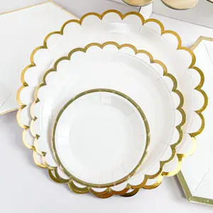 定制纸盘高档耐用一次性白金边框餐具圆形、六角形、方形环保派对用品