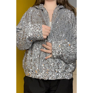 Felpa Autunnale Personalizzata a Maniche Lunghe <span class=keywords><strong>con</strong></span> Paillettes Argentate Scintillanti e <span class=keywords><strong>Zip</strong></span> per Donne <span class=keywords><strong>con</strong></span> Orlo Elastico - Product Image 2