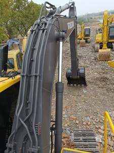 Excavatrice sur chenilles Volvo EC220 d'occasion, 22 tonnes, haute performance, économique, composants essentiels (moteur, pompe), modèle 2022-2024, testée - Product Image 4