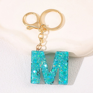 Chaîne de suspension pour tasse d'<span class=keywords><strong>eau</strong></span> et porte-clés à vingt-six lettres, style luxe léger et simple, pendentif de sac pour femme au design original - Product Image 2