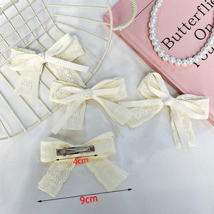 Pinza de Pelo Lateral para <span class=keywords><strong>Mujer</strong></span>, Hecha a Mano, Retro, Fresca, Beige, con Encaje Bordado, Estilo Bohemio Pastoral, Tipo Pato - Product Image 2