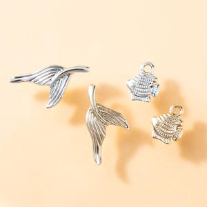 จี้ห้อยคอรูปสาวตกปลาในมหาสมุทร2025จี้อัลลอยด์แบบทำมือด้วยไฟฟ้าเครื่องประดับเครื่องประดับเงิน - Product Image 1