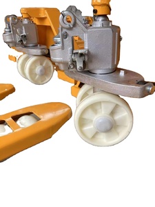Chariot élévateur manuel hydraulique avec roues en plastique et levage manuel pour une capacité de 1 à 3 tonnes - Product Image 1