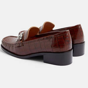 Femminile <span class=keywords><strong>Scarpe</strong></span> Casual Mocassini Appartamenti Catena di Donne del Cuoio Genuino <span class=keywords><strong>Tacco</strong></span> <span class=keywords><strong>Basso</strong></span> <span class=keywords><strong>Scarpe</strong></span> Pompa - Product Image 2