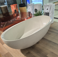 Baignoire de salle de bain en pierre de travertin artificiel moderne baignoire autonome pour la maison et l'hôtel baignoire en marbre artificiel de culture