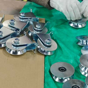 Roulettes de <span class=keywords><strong>porte</strong></span> coulissante de type V de 90 mm en gros, rail de guidage de <span class=keywords><strong>porte</strong></span> coulissante, roue de rail, roue de roulement robuste - Product Image 6