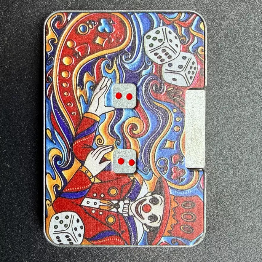 Diseño Joker con 5 dados - Rojo