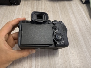 Caméra numérique professionnelle de streaming en direct A7IV avec capteur CMOS plein format 4K et batterie rechargeable A7 M4 - Product Image 1